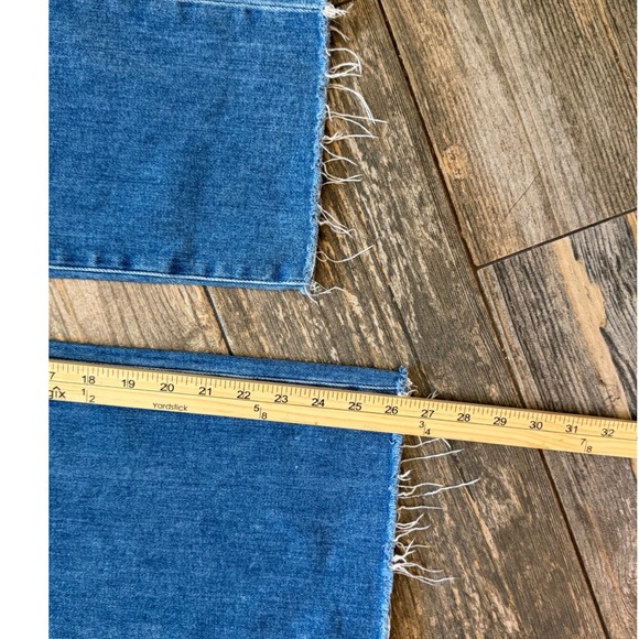 Paige Anessa Straight High Rise Raw Hem Blue Jeans Size 28x26 Ankle Stretch EUC - Picture 8 of 10